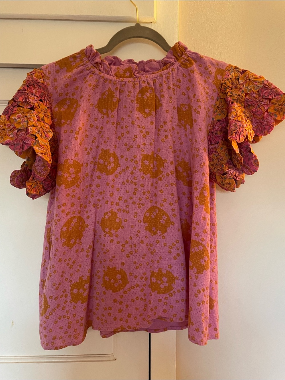 THML Pink Floral Top size M - Picture 5 of 5